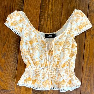 Minkpink blouse size XS, orange and white